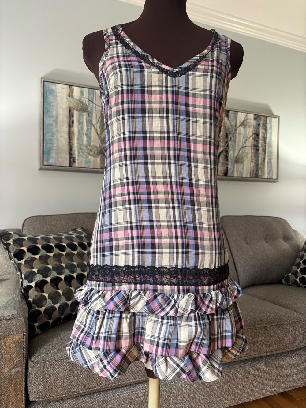 Y2K Plaid Ruffle Dress with Black Lace Trim - Picture 5 of 7
